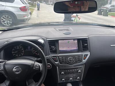 2017 Nissan Pathfinder SL   - Photo 9 - Los Angeles, CA 90022