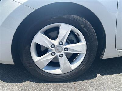 2012 Hyundai ELANTRA   - Photo 14 - Los Angeles, CA 90022