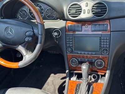 2009 Mercedes-Benz CLK CLK 350   - Photo 13 - Los Angeles, CA 90022