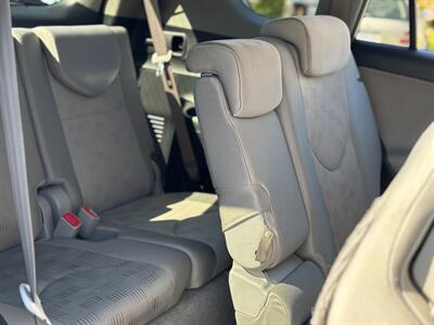 2010 Toyota RAV4   - Photo 16 - Los Angeles, CA 90022