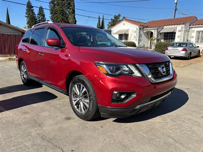 2017 Nissan Pathfinder SV   - Photo 4 - Los Angeles, CA 90022