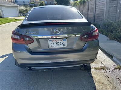 2017 Nissan Altima 2.5 SR   - Photo 3 - Los Angeles, CA 90022