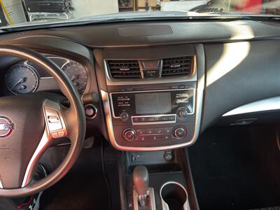 2016 Nissan Altima 2.5   - Photo 11 - Los Angeles, CA 90022