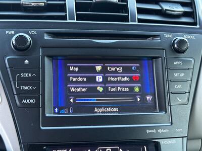 2013 Toyota Prius v Five   - Photo 15 - Los Angeles, CA 90022