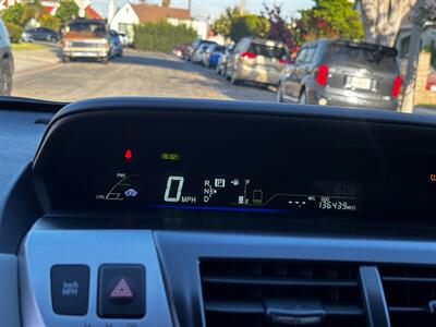 2013 Toyota Prius v Five   - Photo 13 - Los Angeles, CA 90022