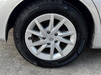 2013 Toyota Prius v Five   - Photo 16 - Los Angeles, CA 90022