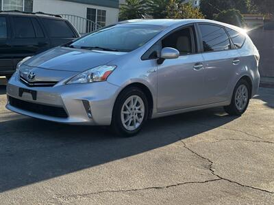 2013 Toyota Prius v Five   - Photo 2 - Los Angeles, CA 90022