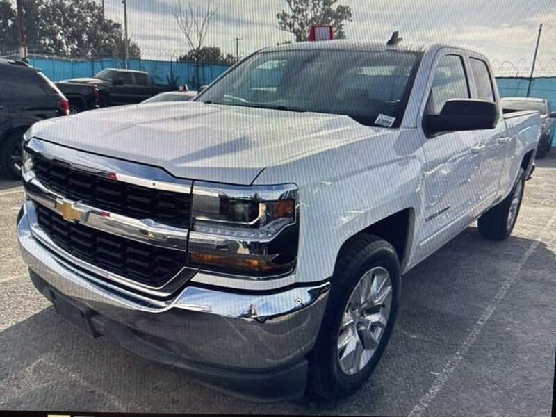 2018 Chevrolet Silverado 1500 LT's photo