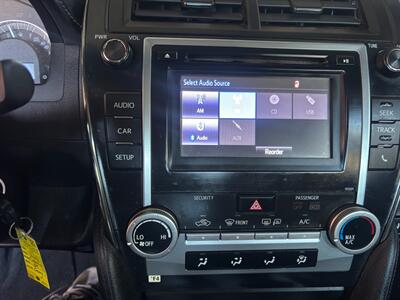 2014 Toyota Camry SE   - Photo 12 - Los Angeles, CA 90022