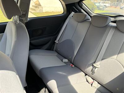 2011 Hyundai ACCENT GL   - Photo 10 - Los Angeles, CA 90022