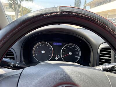 2011 Hyundai ACCENT GL   - Photo 12 - Los Angeles, CA 90022