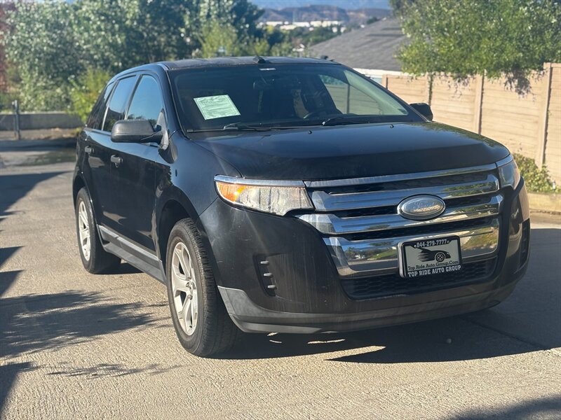 2013 Ford Edge SE  