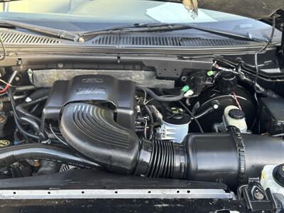 2003 Ford F-150 XLT 4dr SuperCrew XLT   - Photo 12 - Los Angeles, CA 90022