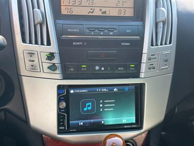 2004 Lexus RX 330   - Photo 9 - Los Angeles, CA 90022