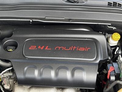 2018 Jeep Renegade Altitude   - Photo 15 - Los Angeles, CA 90022