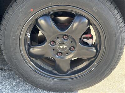 2011 MINI Cooper   - Photo 13 - Los Angeles, CA 90022