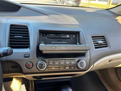 2006 Honda Civic EX   - Photo 16 - Los Angeles, CA 90022
