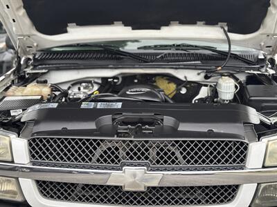 2004 Chevrolet Silverado 2500HD Work Truck - Photo 18 - Los Angeles, CA 90022