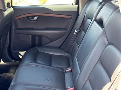 2010 Volvo XC70 3.2   - Photo 6 - Los Angeles, CA 90022