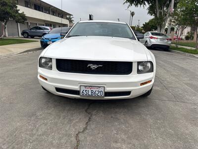 2009 Ford Mustang V6   - Photo 2 - Los Angeles, CA 90022