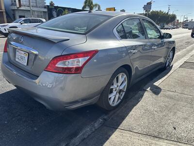 2009 Nissan Maxima 3.5 SV   - Photo 2 - Los Angeles, CA 90022