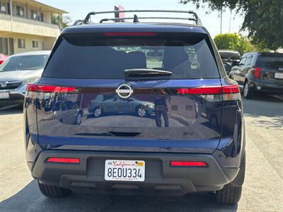 2024 Nissan Pathfinder SV   - Photo 6 - Los Angeles, CA 90022
