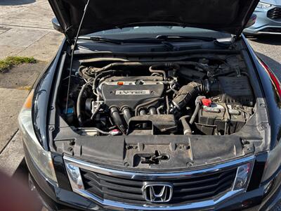 2009 Honda Accord EX-L w/Navi   - Photo 12 - Los Angeles, CA 90022