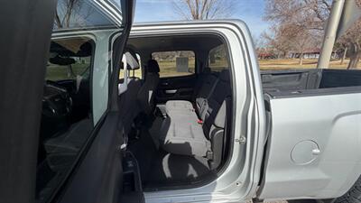 2019 Chevrolet Silverado 2500 HD LT   - Photo 18 - Albuquerque, NM 87107