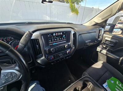 2019 Chevrolet Silverado 2500 HD LT   - Photo 13 - Albuquerque, NM 87107