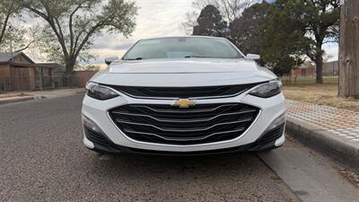 2020 Chevrolet Malibu LT   - Photo 4 - Albuquerque, NM 87107