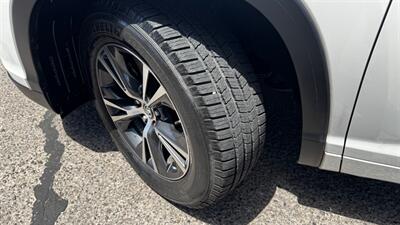 2016 Toyota Highlander XLE   - Photo 23 - Albuquerque, NM 87107