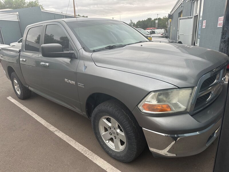 2010 Dodge Ram 1500 Crew Cab SLT 4x4 - Photo 1 - Albuquerque, NM 87107