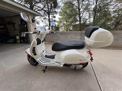 2022 Vespa GTS 300 75th - Photo 2 - Albuquerque, NM 87107