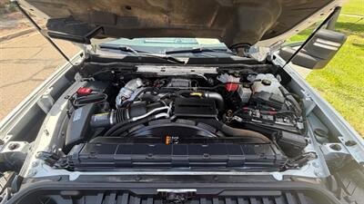 2020 Chevrolet Silverado 3500 Crew Cab Flatbed 4x4 Diesel - Photo 14 - Albuquerque, NM 87107