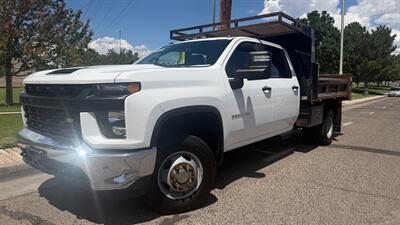 2020 Chevrolet Silverado 3500 Crew Cab Flatbed 4x4 Diesel - Photo 3 - Albuquerque, NM 87107