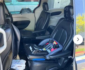 2020 Chrysler Voyager LXi   - Photo 7 - Albuquerque, NM 87107