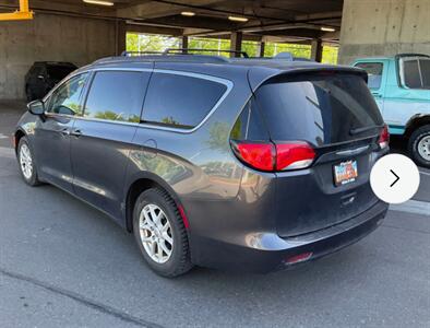 2020 Chrysler Voyager LXi   - Photo 4 - Albuquerque, NM 87107