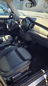 2024 MINI Cooper Cooper S   - Photo 5 - Albuquerque, NM 87107