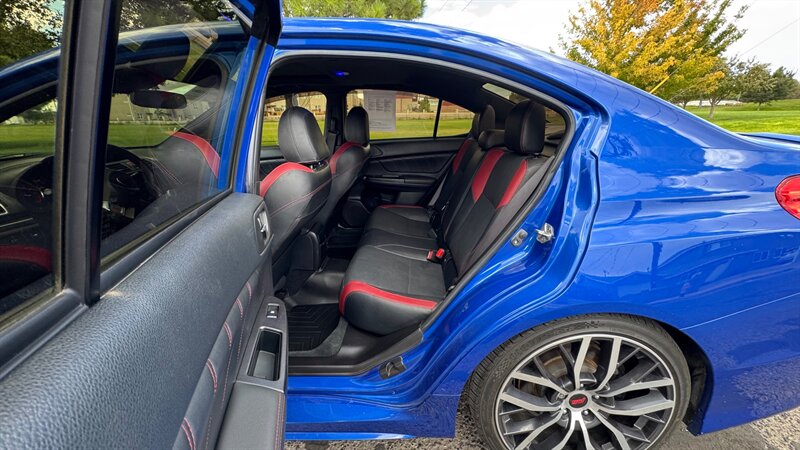 2015 Subaru WRX STI Limited photo 14