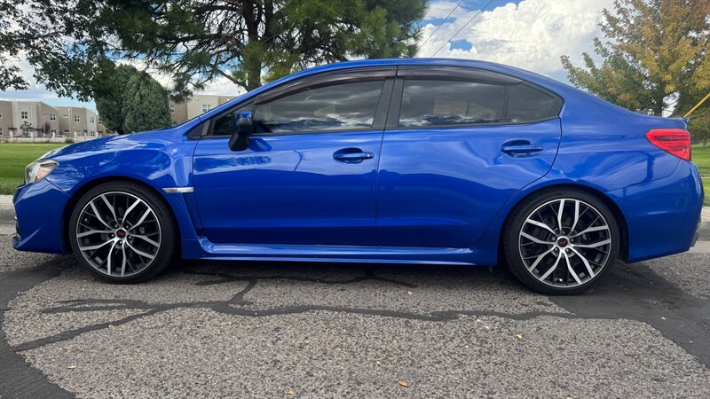 2015 Subaru WRX STI Limited photo 4