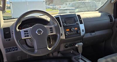 2015 Nissan Frontier SV   - Photo 8 - Albuquerque, NM 87107