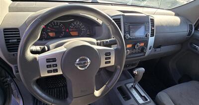 2015 Nissan Frontier SV   - Photo 12 - Albuquerque, NM 87107