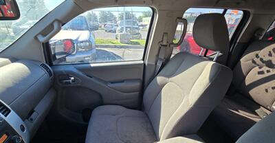 2015 Nissan Frontier SV   - Photo 11 - Albuquerque, NM 87107
