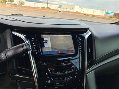 2018 Cadillac Escalade Platinum   - Photo 12 - Albuquerque, NM 87107
