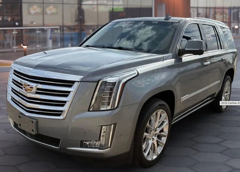 2018 Cadillac Escalade Platinum  