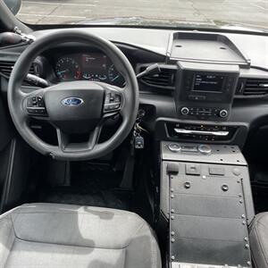 2021 Ford Explorer Police Interceptor Utilit   - Photo 18 - Albuquerque, NM 87107