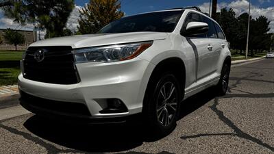 2016 Toyota Highlander XLE   - Photo 3 - Albuquerque, NM 87107
