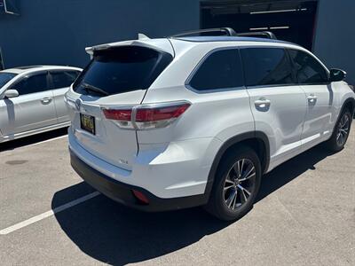 2016 Toyota Highlander XLE   - Photo 7 - Albuquerque, NM 87107