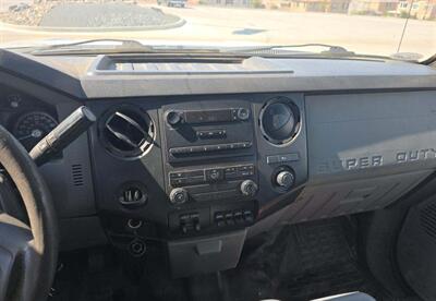 2014 Ford F-250 Super Duty XL   - Photo 8 - Albuquerque, NM 87107