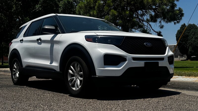 2021 Ford Explorer 3.3L AWD - Photo 1 - Albuquerque, NM 87107